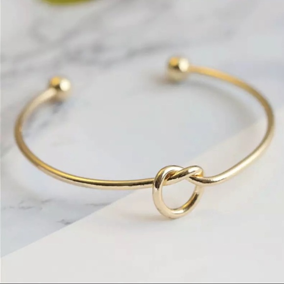 Jewelry - Gold Filled Minimalistic Knot Bracelet Jewelry - Gold Filled Minimalistic Knot Bracelet